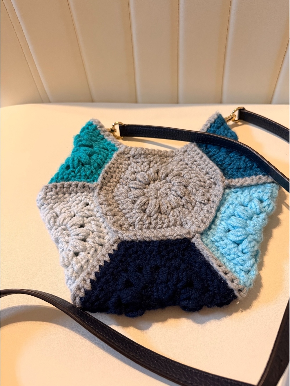 Handmade Crochet Hexagon Patchwork Crossbody Bag with Adjustable Strap